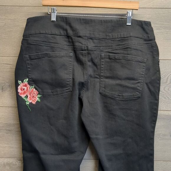 The Pioneer Woman Pull On Stretch Denim Bootcut Jeans Women's Plus Size XXL - Picture 1 of 11